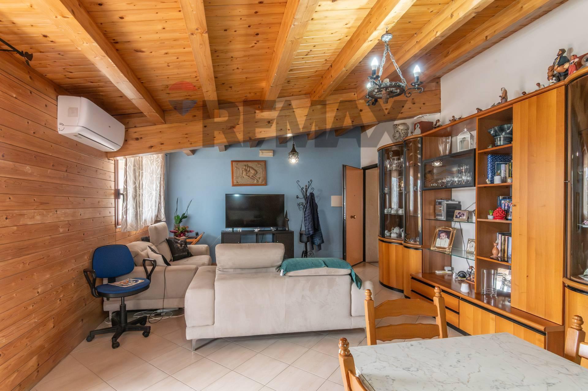 Casa indipendente in Via San Giovanni Bosco 26, Caltagirone