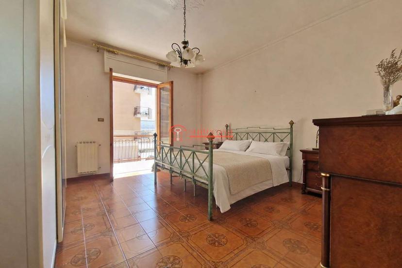 Quadrilocale in Via dell'Olio, Trani — foto 4 di 5