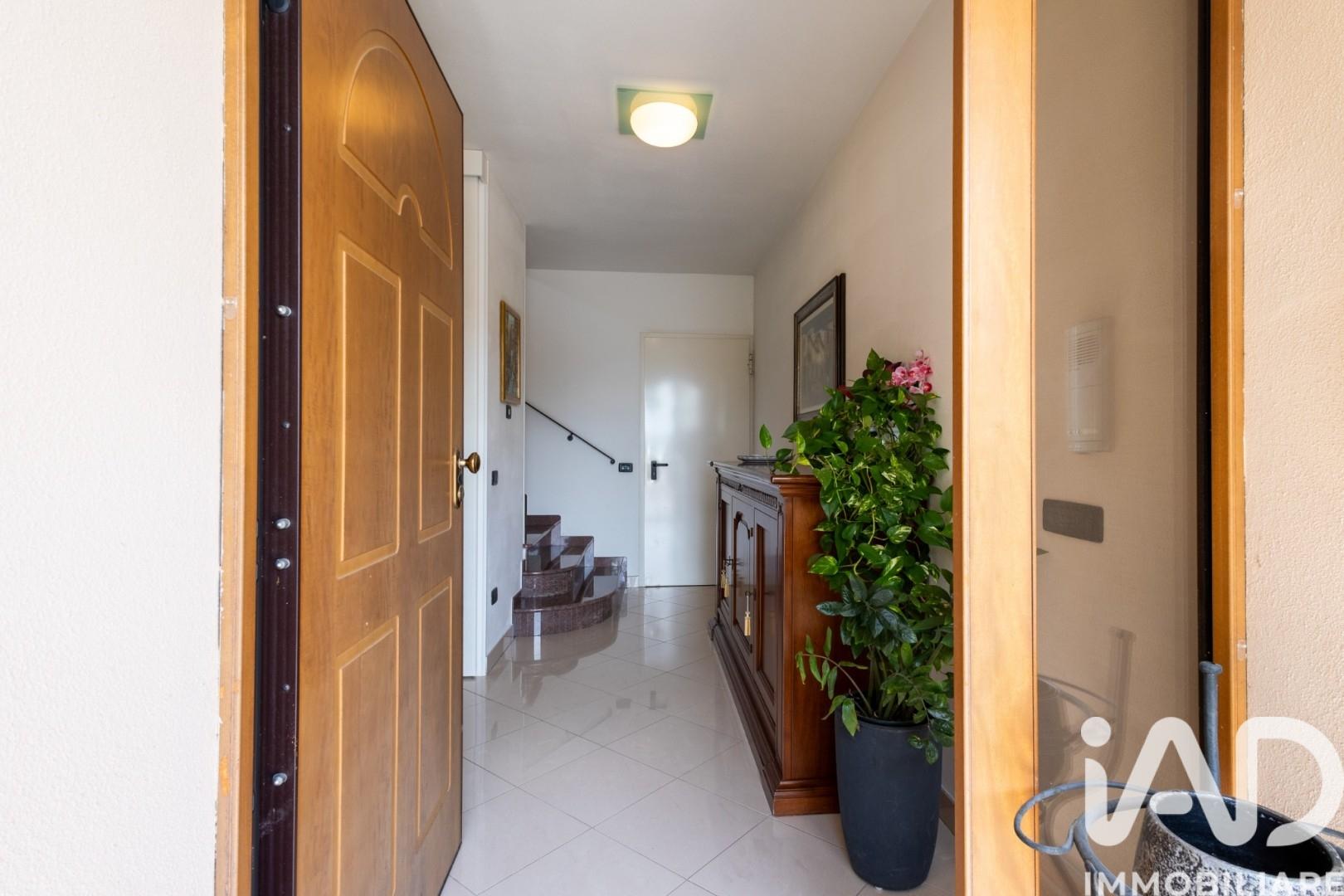 Villa a schiera in Via Rodari 28, Massa Lombarda