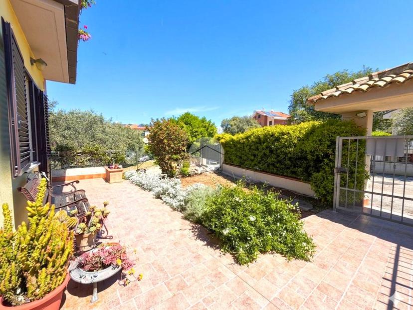 Villa in Via Arno 37, San Giacomo degli Schiavoni — foto 5 di 5