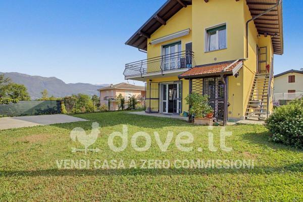 Villa in Via Bonina 9, Porto Valtravaglia