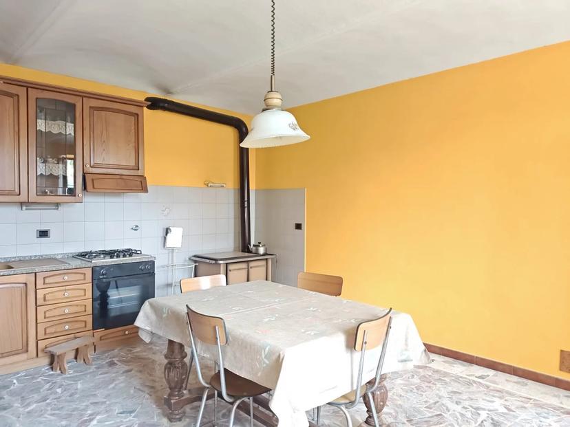 Appartamento in Frazione Vascagliana 9, San Damiano d'Asti