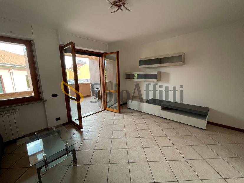 Trilocale in Via Monte San Michele  17 B , Novara