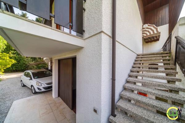 Villa bifamiliare in Via Corva, Azzano Decimo