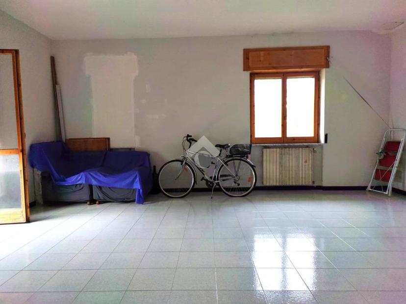Casa indipendente in Via Casa Rocco di Giovi Santa Croce 21, Salerno — foto 4 di 5