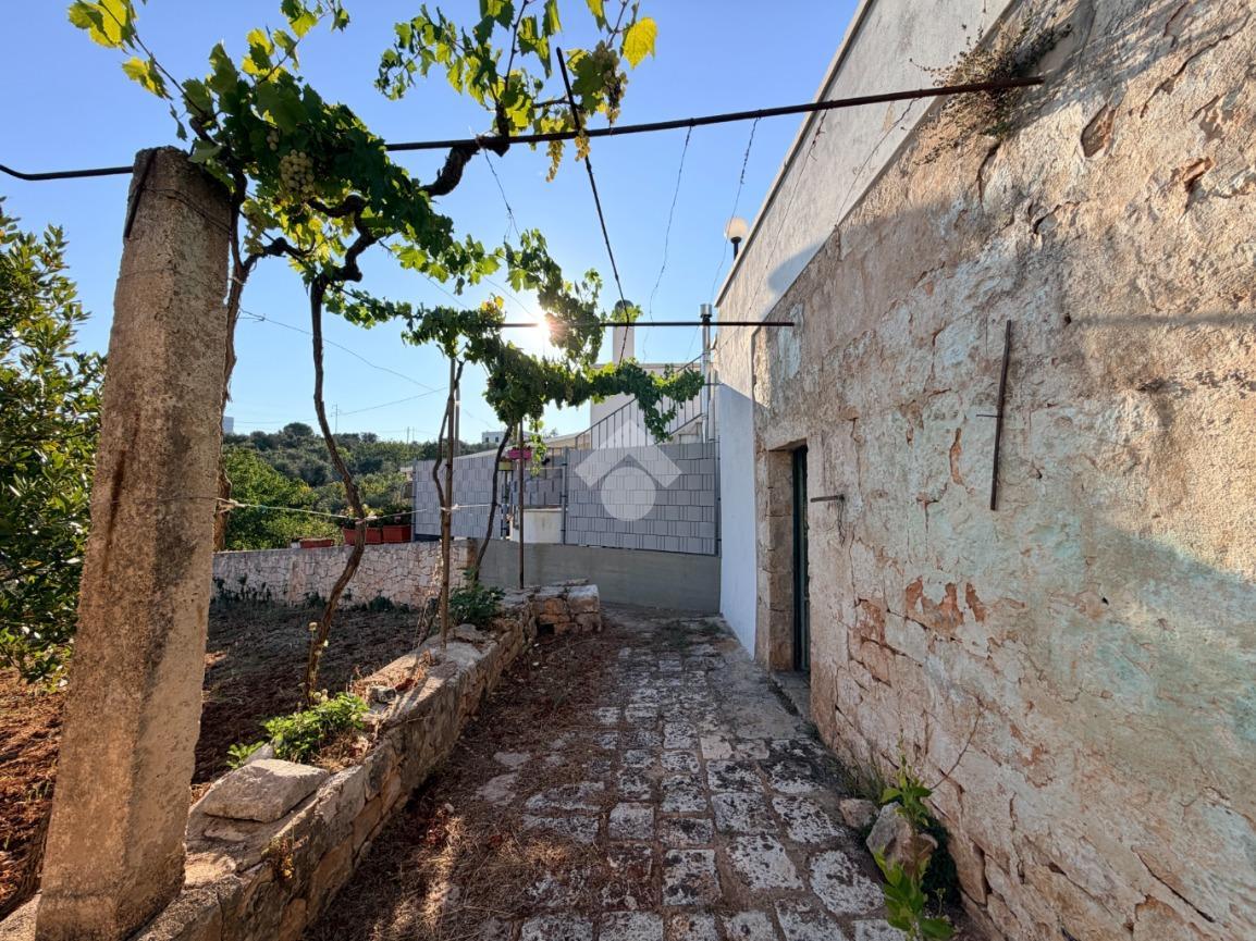Rustico in Contrada San Leonardo, Cisternino