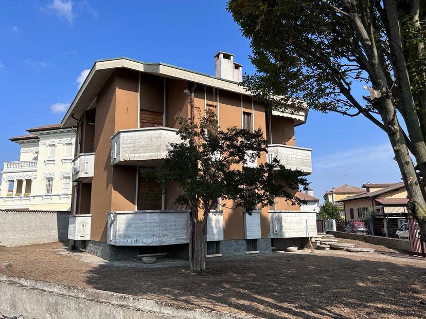 Villa bifamiliare in Via Monterosa  5, Garlasco — foto 5 di 5