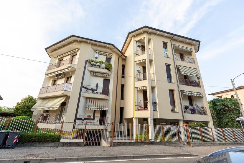Trilocale in Via Alberto da Giussano 2, Monza — foto 4 di 5
