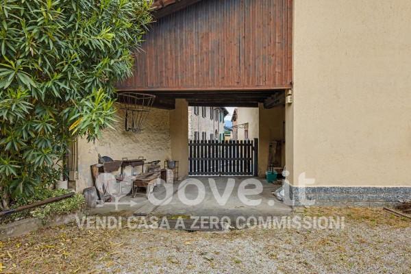 Villa in Piazza Matteotti 10, Angera — foto 2 di 5