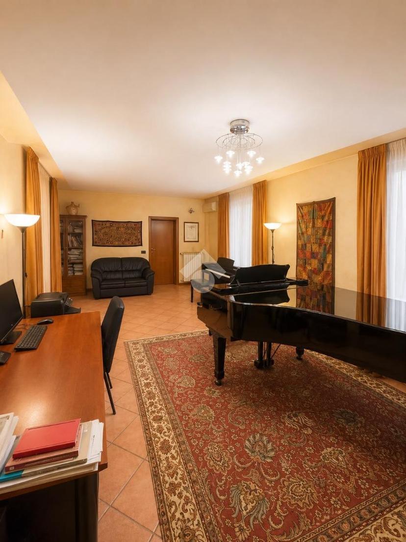 Villa a schiera, Medole — foto 2 di 5