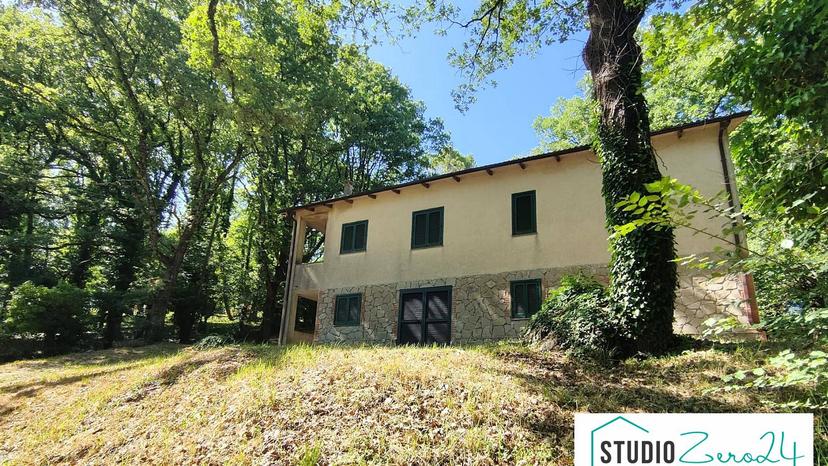 Casa indipendente, Montecastrilli — foto 2 di 5
