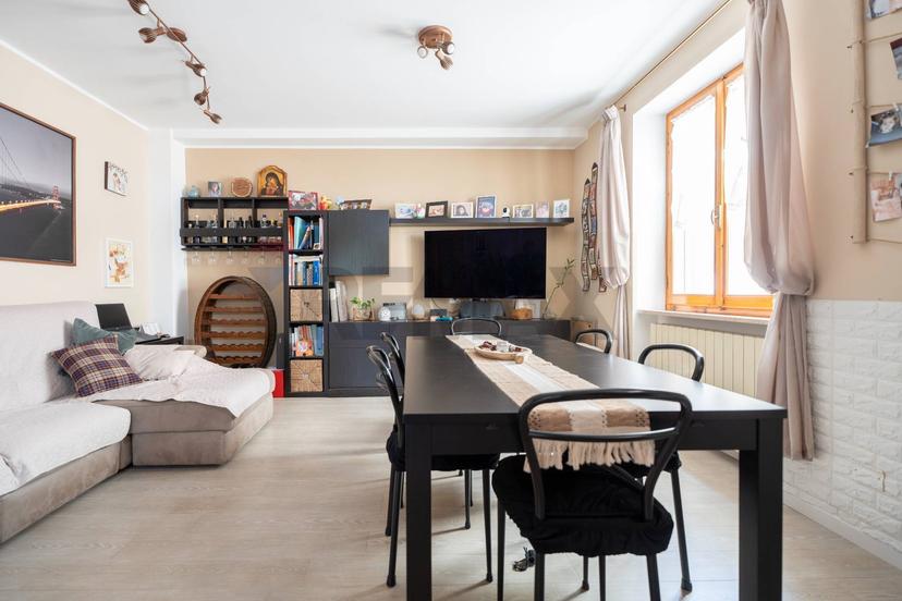Appartamento in Via Piedaspri 4a, Serra San Quirico