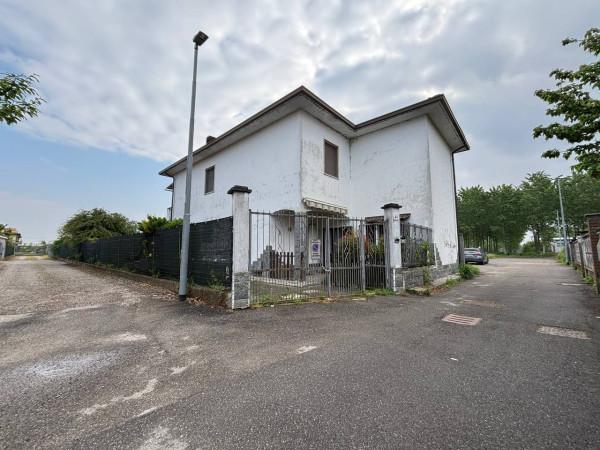 Villa in Via Sant'Anna, Motta Visconti — foto 4 di 5