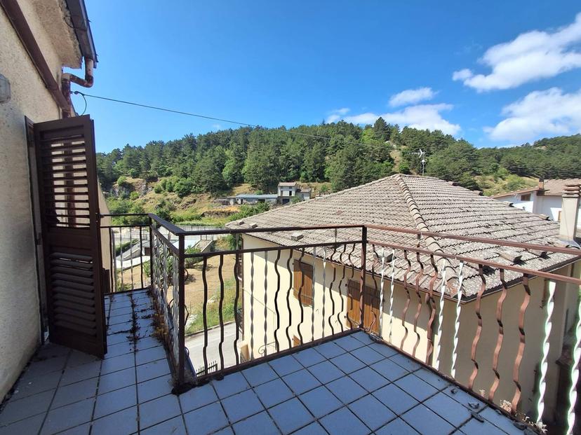 Casa indipendente in Via Salita del Lago 14/B, Castel del Monte — foto 5 di 5