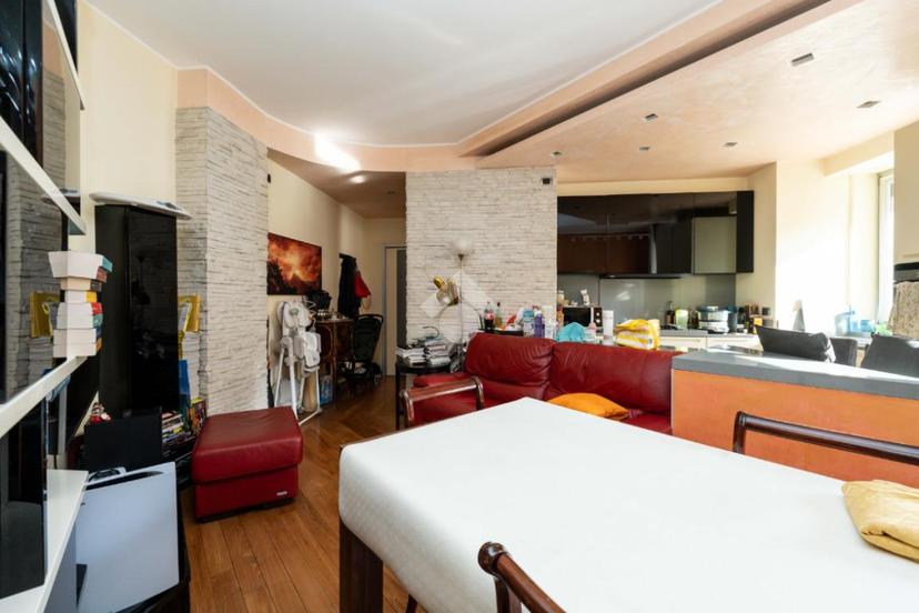 Trilocale in Via Bartolomeo d'Alviano 53, Milano