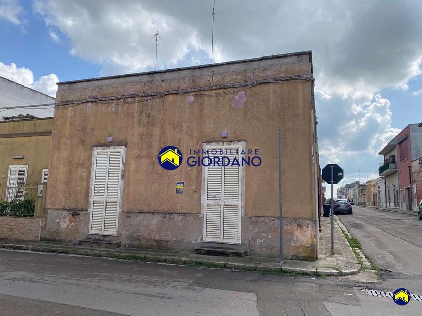 Casa indipendente in Via Rubichi Angolo Via Morelli, Squinzano — foto 5 di 5