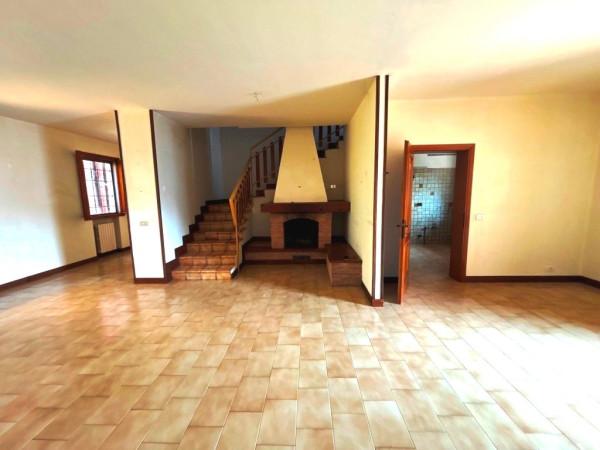 Villa a schiera in Via Sinistra Guerro 18/a, Castelvetro di Modena — foto 2 di 5