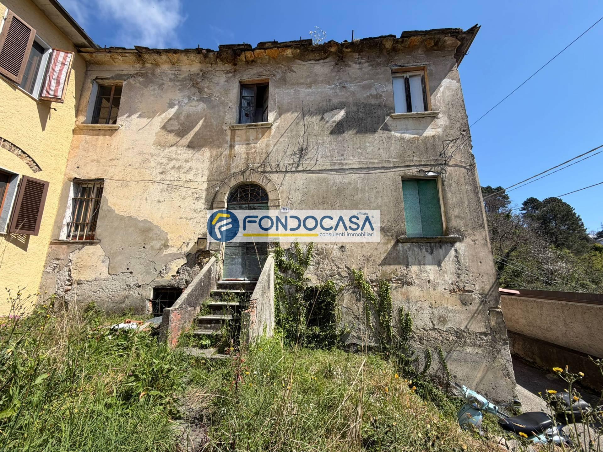 Rustico in Via Grotticelle, Seravezza