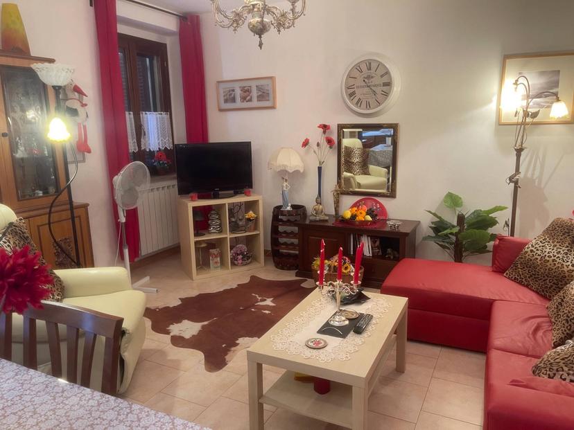 Villa a schiera in Cantia 147, Fabriano