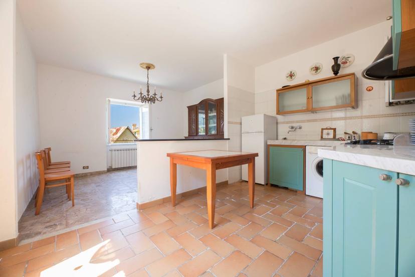 Casa indipendente in Salita alla Costa di Molassana, Genova — foto 5 di 5