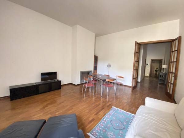 Trilocale in Via Emilia Santo Stefano, Reggio nell'Emilia