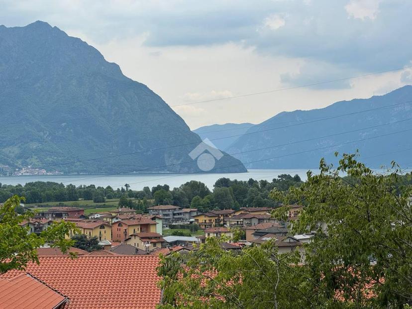 Trilocale in Via Vittoria 9, Costa Volpino — foto 2 di 5