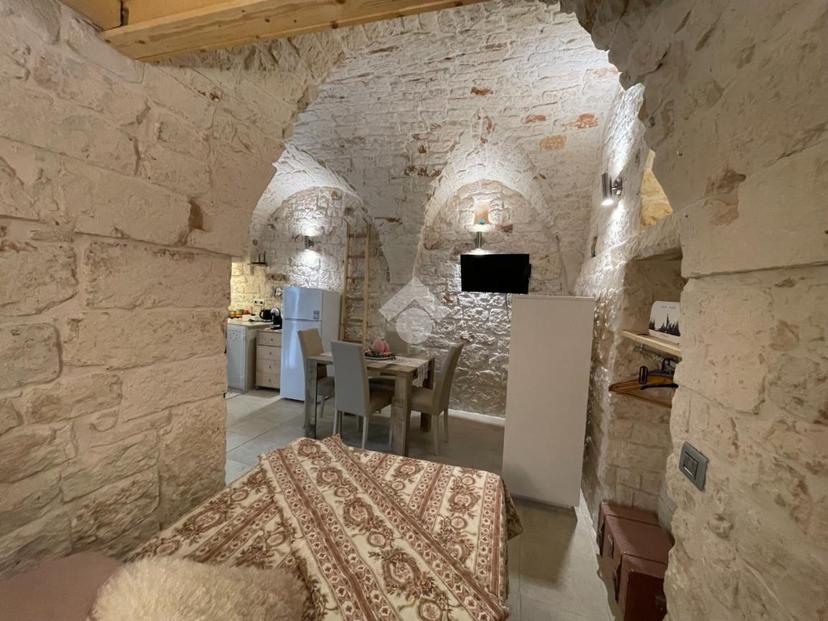 Casa indipendente in Via Sarfatti 11, Ceglie Messapica — foto 3 di 5