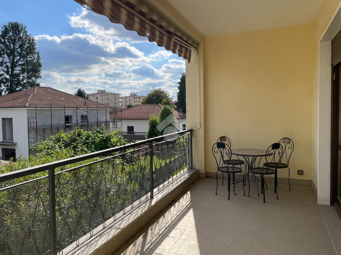 Trilocale in Via Cesare Battisti, Cardano al Campo