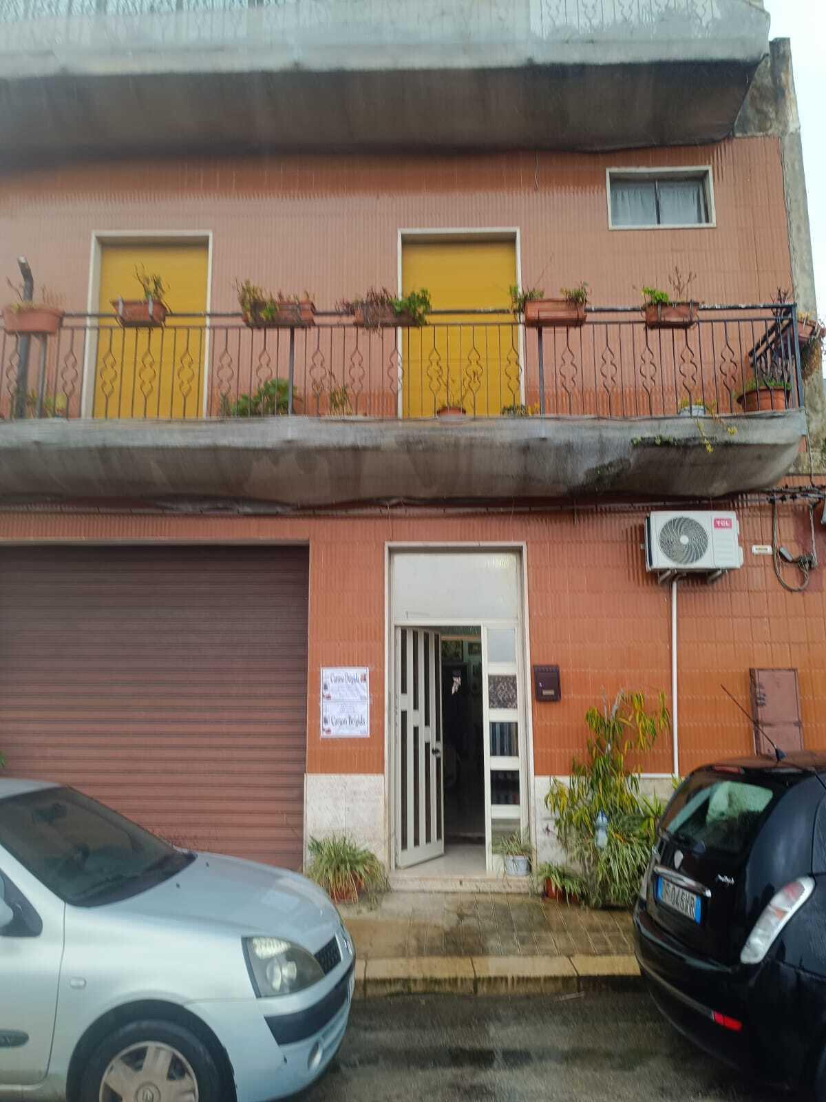 Villa a schiera, Canicattini Bagni