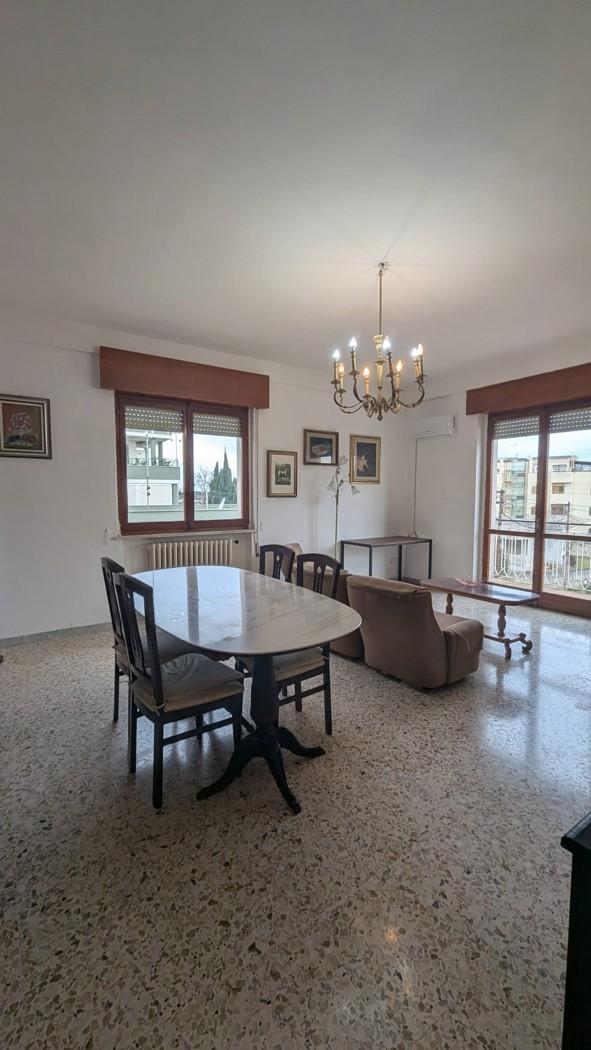 Bilocale in Via Umberto Maddalena 16, Brindisi