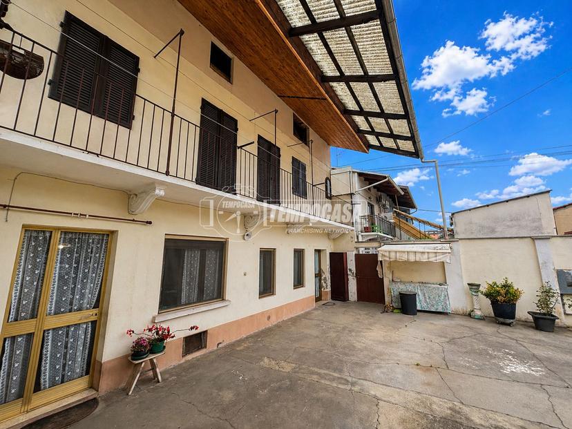 Casa indipendente in Via Fantoni, Cigliano — foto 2 di 5