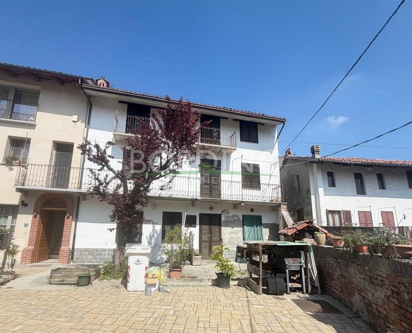 Casa indipendente in Via Cavour Snc, Castellinaldo — foto 2 di 5