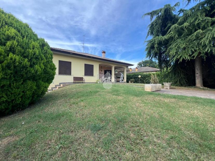 Villa in Via Treviglio 3249, Fara Gera d'Adda — foto 3 di 5