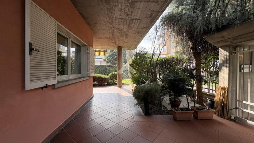 Villa in Via Monviso 42, Monza — foto 4 di 5