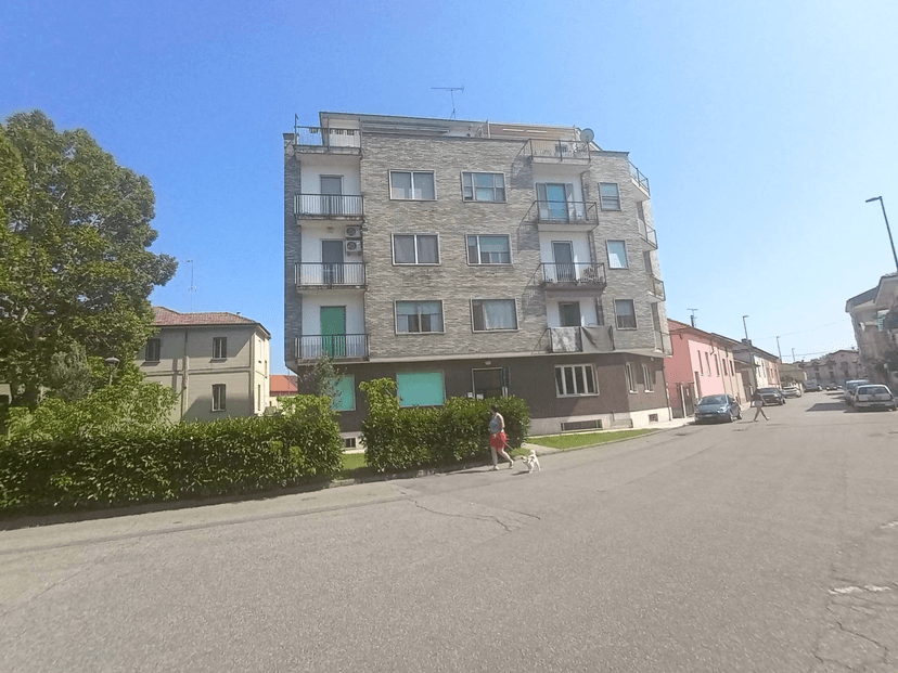 Attico in Piazzale Duca d'Aosta, Casale Monferrato