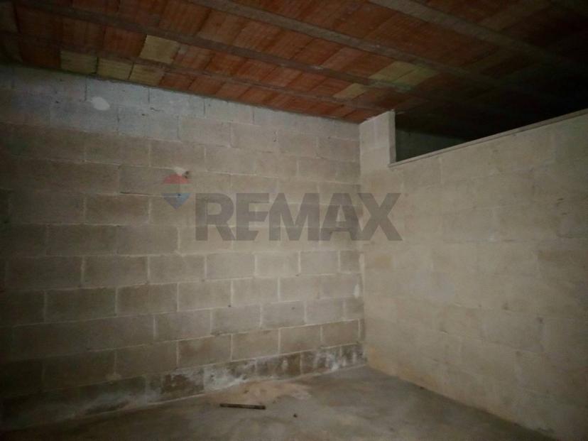 Casa indipendente in Via Carrozzo Snc, San Pietro Vernotico — foto 2 di 5