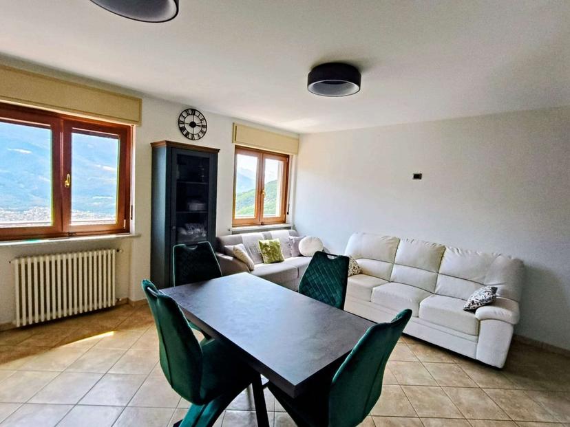 Quadrilocale in Fraye 28, Verrayes — foto 3 di 5