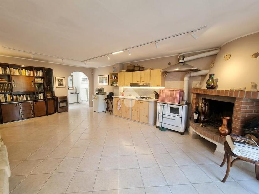 Villa a schiera in Marina Velca Mare, Tarquinia