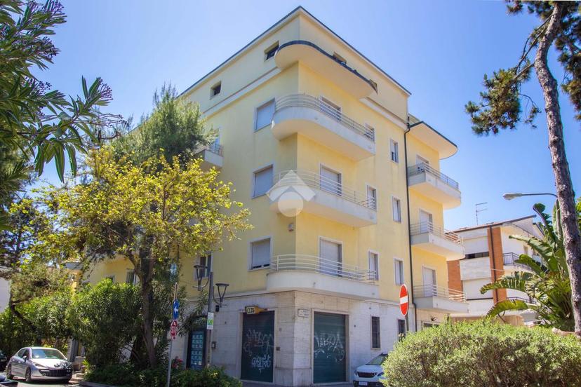 Appartamento in Viale F.Cavallotti 93, Porto San Giorgio — foto 4 di 5
