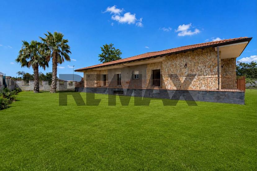Villa, Mascalucia — foto 3 di 5