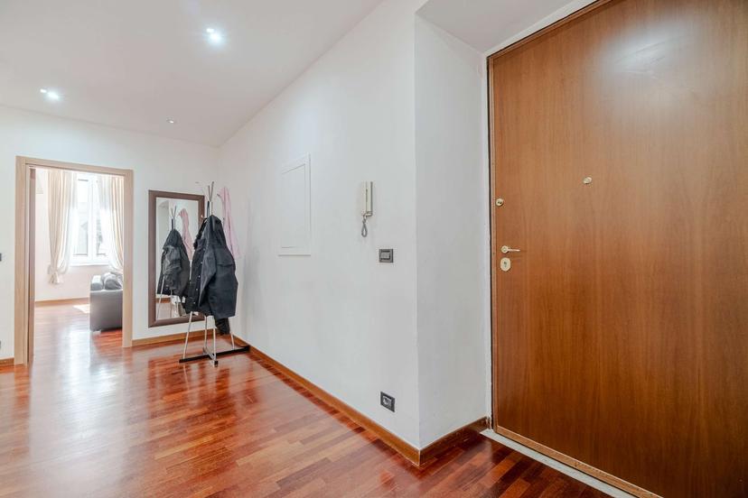 Appartamento in Via Giuseppe Luigi Lagrange 10, Torino