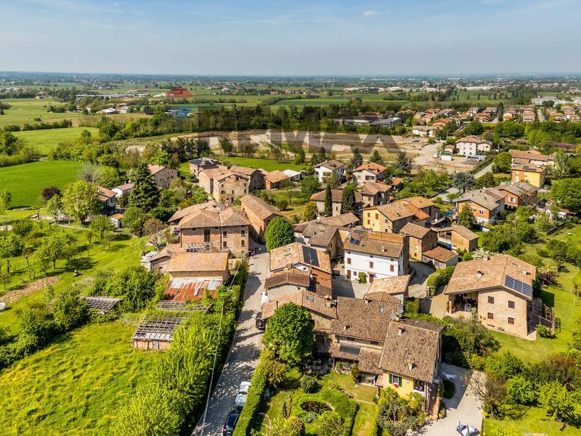 Casa indipendente in Via Risorgimento 37, Quattro Castella — foto 5 di 5
