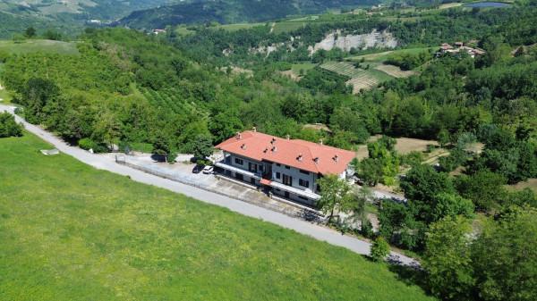Villa plurifamiliare in Località Noè, Roddino — foto 4 di 5