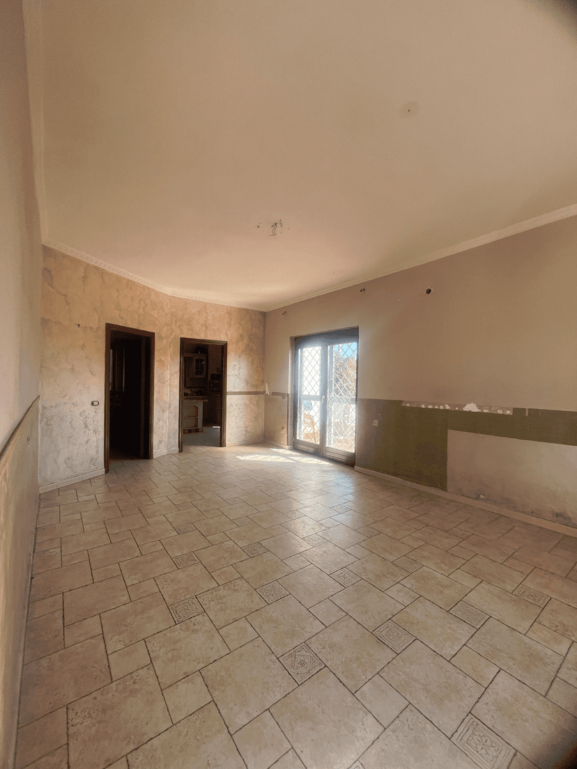 Villa in Viale Pontormo, Castel Volturno — foto 3 di 5