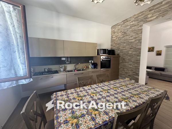Villa plurifamiliare in Strada Vicinale Bosco 36, Pescara — foto 2 di 5