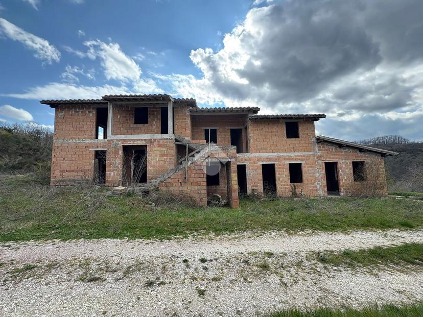 Casa indipendente in Località Monteluiano, Gubbio — foto 3 di 5