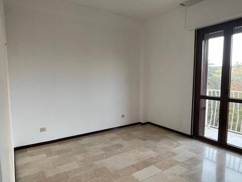 Trilocale in Via Felice Cavallotti 21, Rozzano
