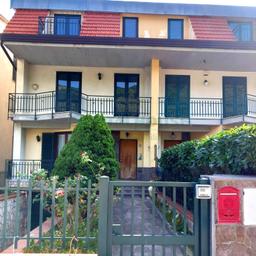 Villa in Sirignano, Sirignano