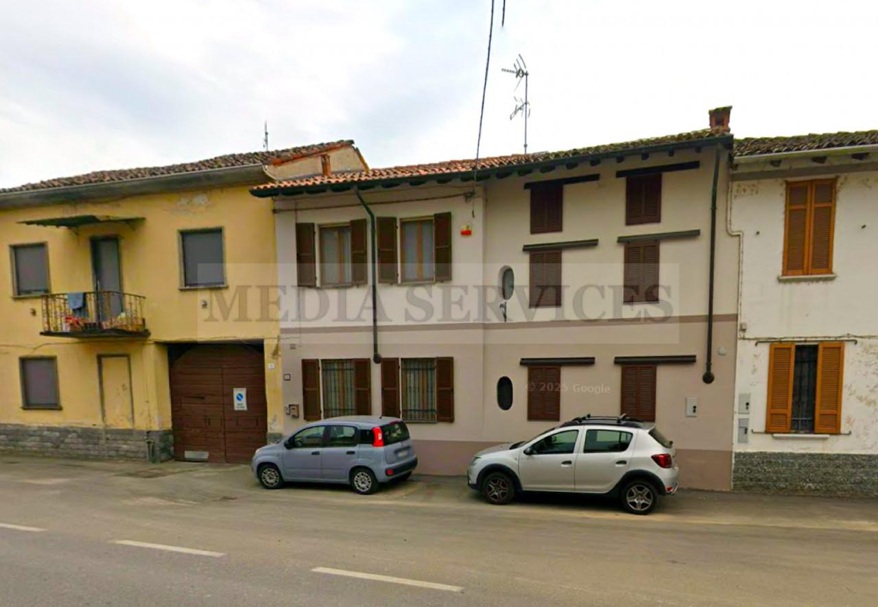 Casa indipendente in Via Giuseppe Mazzini N° 76, Gambolò
