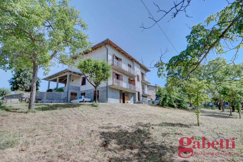 Villa bifamiliare, Zocca
